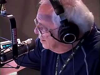 LA legend Larry Van Nuys at the mic at KNX.